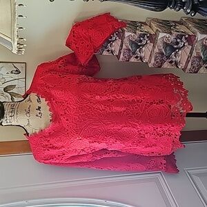 ❤️Lace Front Top in XL- NWOT